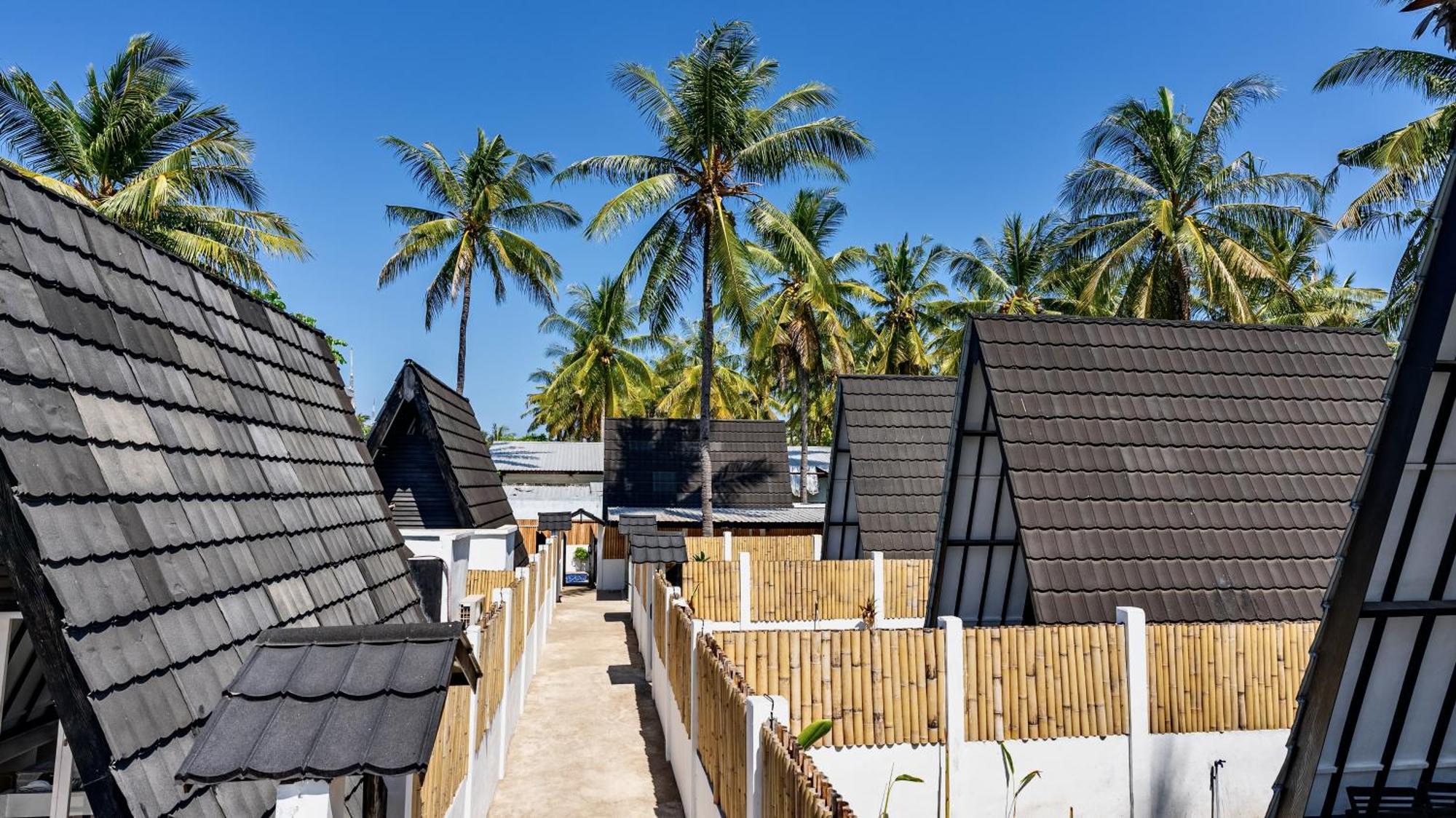 Resort Gili Trawangan - Bungalow With Private Pool Bagian luar foto